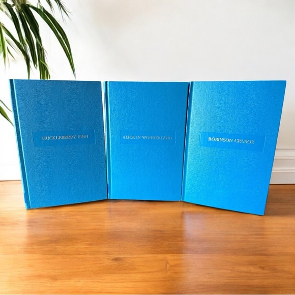 Best Loved Classics – Set of 3 Illustrated Hardcover Books (1950s Reprints) - Picture 2 of 16